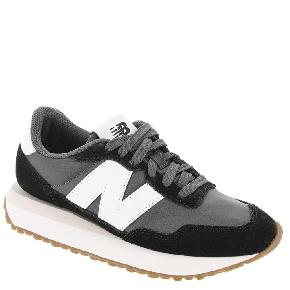 New Balance Women's Sneakers - Black, Gray, and White